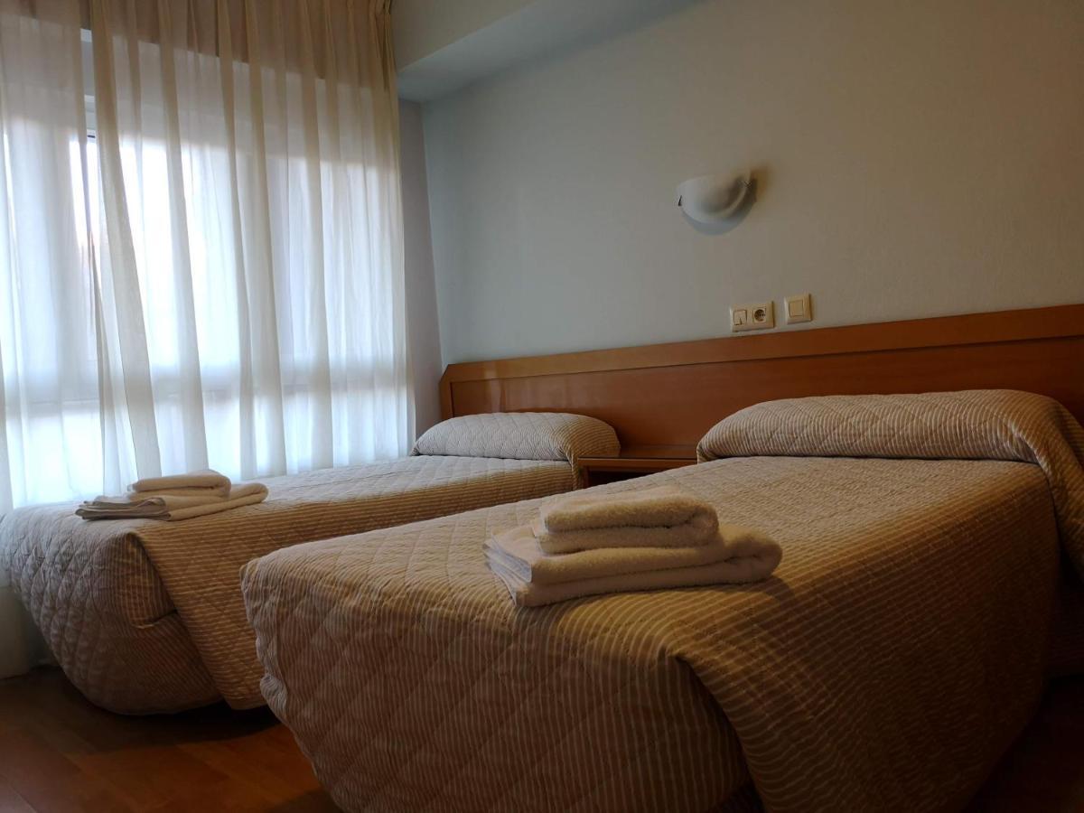 Hospedaje Covadonga Gijón Eksteriør billede