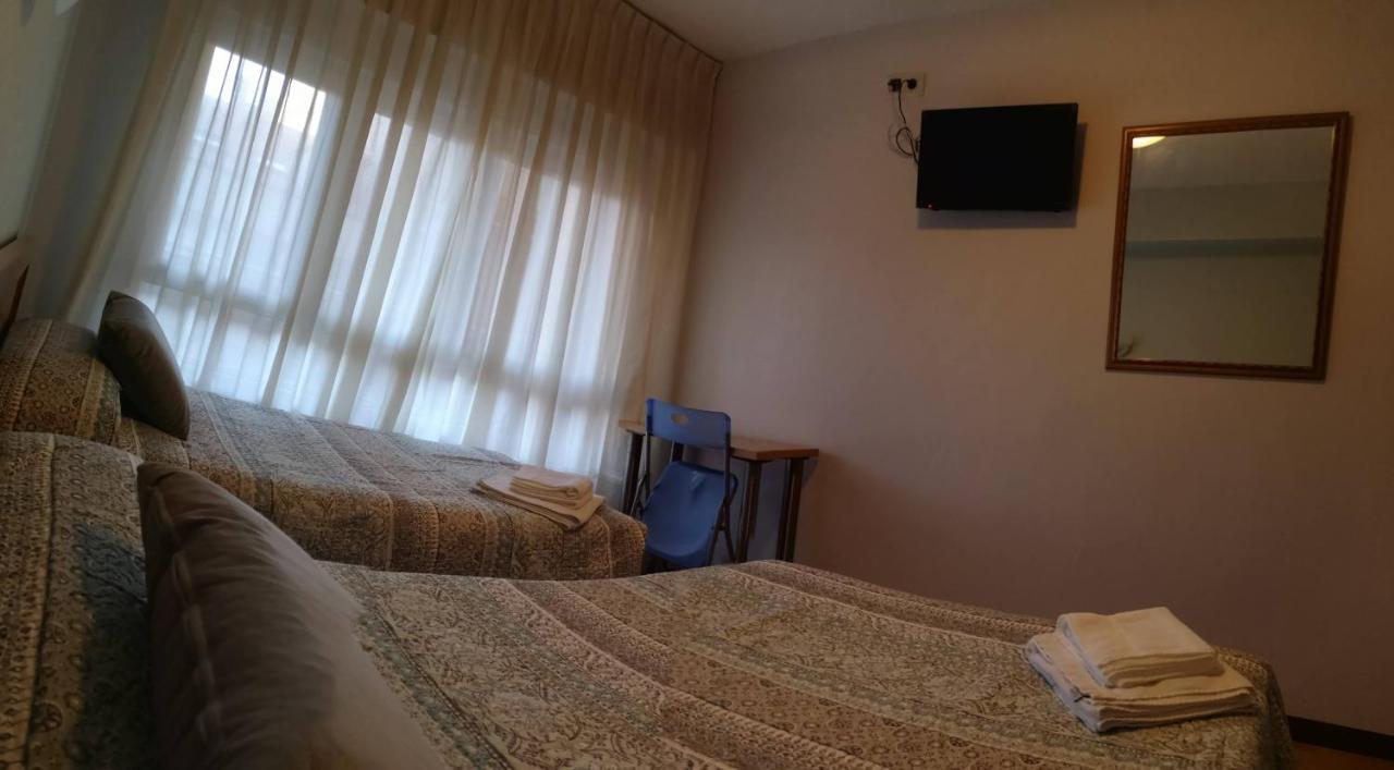 Hospedaje Covadonga Gijón Eksteriør billede
